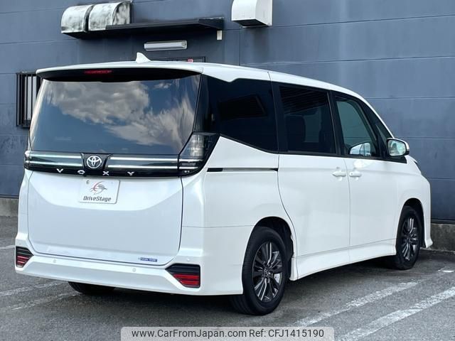 toyota voxy 2023 quick_quick_MZRA90W_MZRA90-0058355 image 2