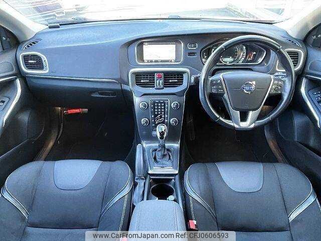 volvo v40 2014 504928-926995 image 1