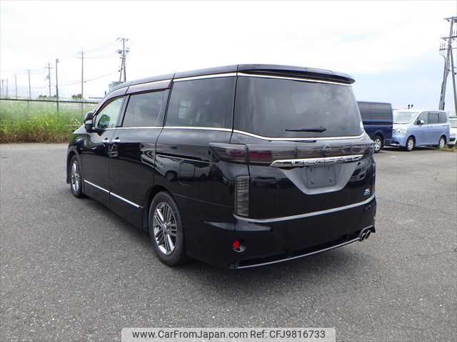 nissan elgrand 2011 NIKYO_WW91664 image 2