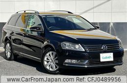 volkswagen passat-variant 2014 -VOLKSWAGEN--VW Passat Variant DBA-3CCAX--WVWZZZ3CZEE091388---VOLKSWAGEN--VW Passat Variant DBA-3CCAX--WVWZZZ3CZEE091388-