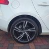 volvo v40 2017 quick_quick_LDA-MD4204T_YV1MVA8RDH2404124 image 13