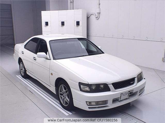 nissan laurel 2000 CFJ1580256 image 1