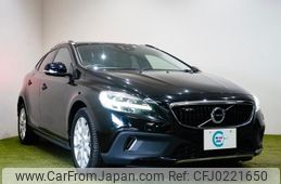 volvo v40 2017 -VOLVO 【和泉 331ﾁ181】--Volvo V40 MD4204T--H2131980---VOLVO 【和泉 331ﾁ181】--Volvo V40 MD4204T--H2131980-