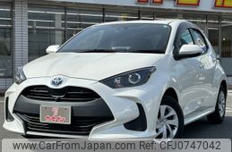 toyota yaris 2020 -TOYOTA--Yaris 6AA-MXPH10--MXPH10-2030166---TOYOTA--Yaris 6AA-MXPH10--MXPH10-2030166-