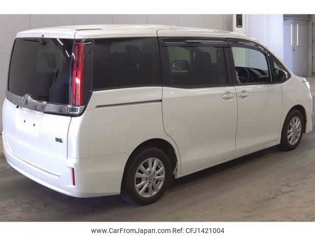 toyota noah 2022 quick_quick_6AA-ZWR80G_0527219 image 2