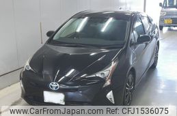 toyota prius 2017 CFJ1536075