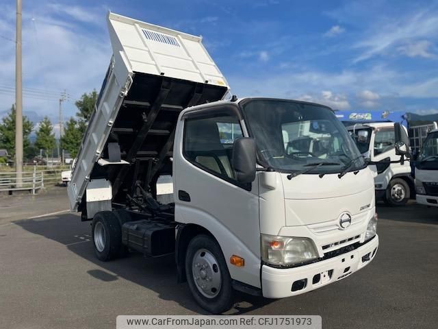 hino dutro 2011 CFJ1751973 image 1