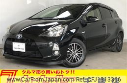 toyota aqua 2012 -TOYOTA--AQUA DAA-NHP10--NHP10-2003197---TOYOTA--AQUA DAA-NHP10--NHP10-2003197-