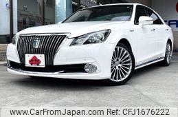 toyota crown-majesta 2014 CFJ1676222