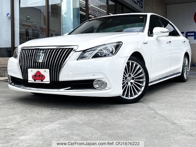 toyota crown-majesta 2014 CFJ1676222 image 1