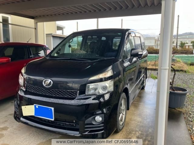 toyota voxy 2012 -TOYOTA--Voxy DBA-ZRR70W--ZRR70-0494823---TOYOTA--Voxy DBA-ZRR70W--ZRR70-0494823- image 1