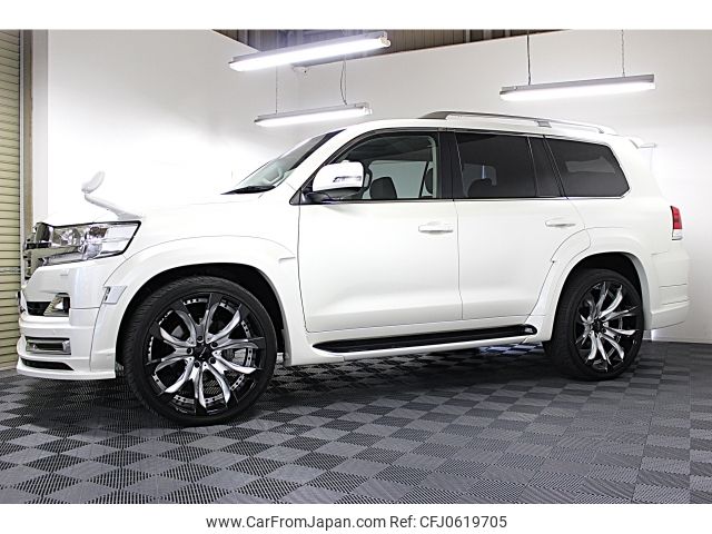 toyota land-cruiser-wagon 2016 -TOYOTA--Land Cruiser Wagon CBA-URJ202W--URJ202-4137088---TOYOTA--Land Cruiser Wagon CBA-URJ202W--URJ202-4137088- image 2