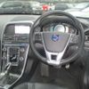 volvo xc60 2013 quick_quick_CBA-DB4204TXC_YV1DZ47HBE2526636 image 16