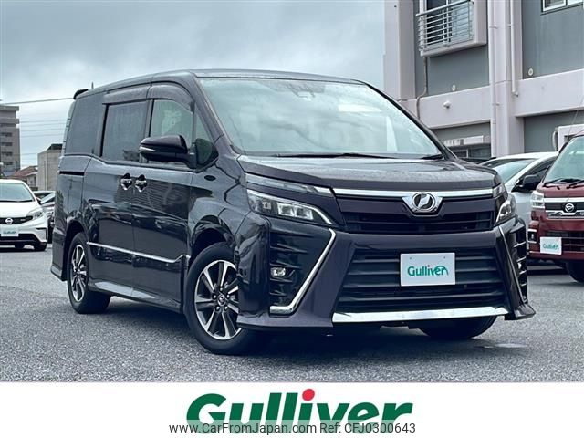 toyota voxy 2017 -TOYOTA--Voxy DBA-ZRR80W--ZRR80-0354914---TOYOTA--Voxy DBA-ZRR80W--ZRR80-0354914- image 1