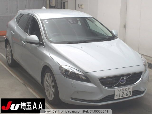 volvo v40 2015 -VOLVO 【大宮 303ｿ1260】--Volvo V40 MB4164T-F2226252---VOLVO 【大宮 303ｿ1260】--Volvo V40 MB4164T-F2226252- image 1