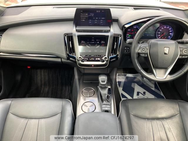 toyota crown-hybrid 2018 CFJ1674297 image 2