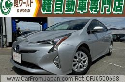 toyota prius 2018 quick_quick_ZVW50_ZVW50-8085127