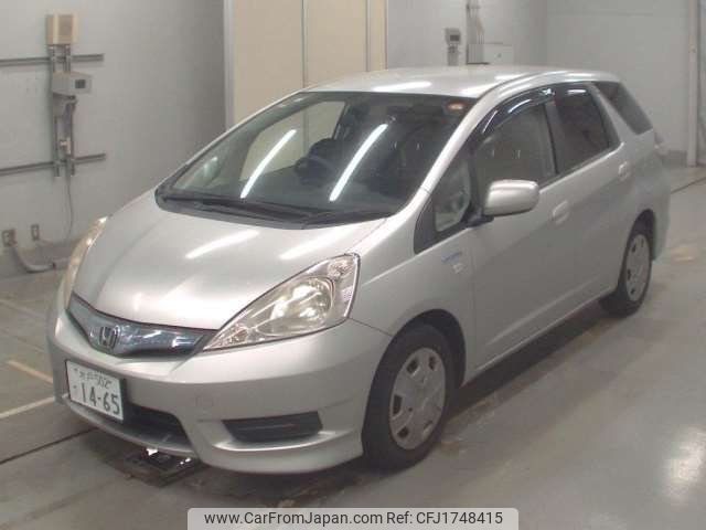 honda fit-shuttle 2013 CFJ1748415 image 1