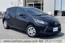 toyota aqua 2023 -TOYOTA--AQUA 6AA-MXPK11--MXPK11-2164256---TOYOTA--AQUA 6AA-MXPK11--MXPK11-2164256-