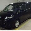 toyota noah 2022 quick_quick_6AA-ZWR95W_0004333 image 1