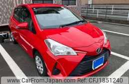 toyota vitz 2017 CFJ1851240