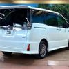 toyota voxy 2018 CFJ1598014 image 17