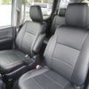toyota voxy 2016 GOO_JP_988025033100601994002 image 42