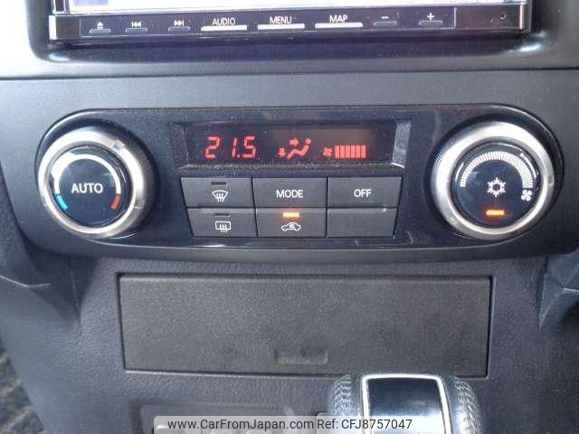 2013 Mitsubishi Pajero V88W - Car Price $10,034