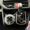 toyota voxy 2017 CFJ1574368 image 12