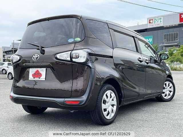 toyota sienta 2015 504928-930317 image 2