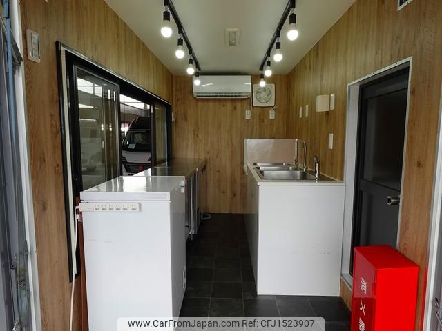 nissan atlas 2012 CFJ1523907 image 2