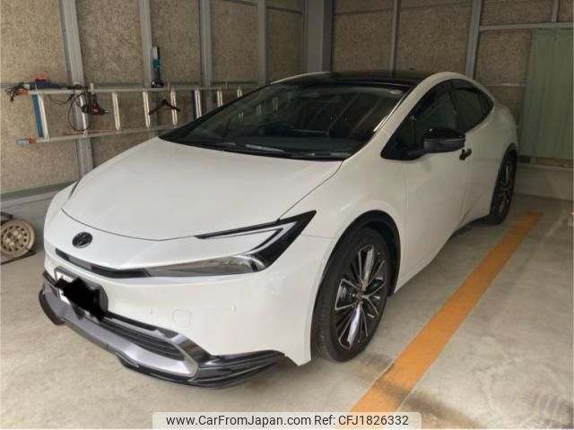 toyota prius 2023 CFJ1826332 image 2
