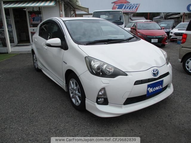 toyota aqua 2012 -TOYOTA 【堺 500ﾂ8155】--AQUA NHP10--6055041---TOYOTA 【堺 500ﾂ8155】--AQUA NHP10--6055041- image 1