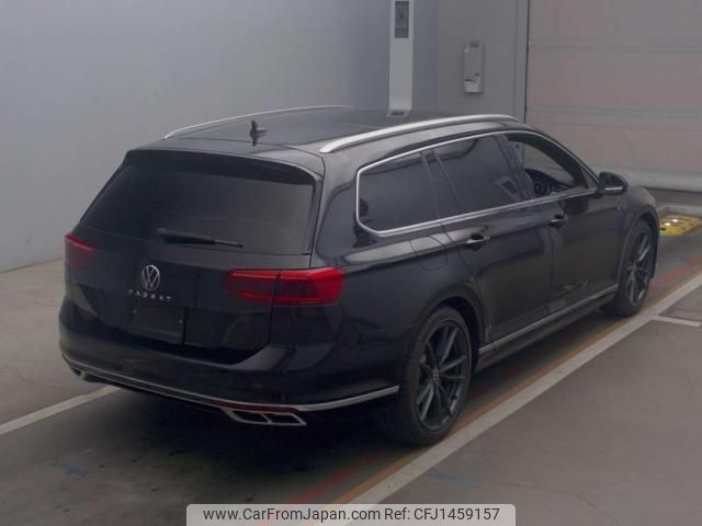 volkswagen passat-variant 2022 quick_quick_3DA-3CDFH_WVWZZZ3CZME092088 image 2