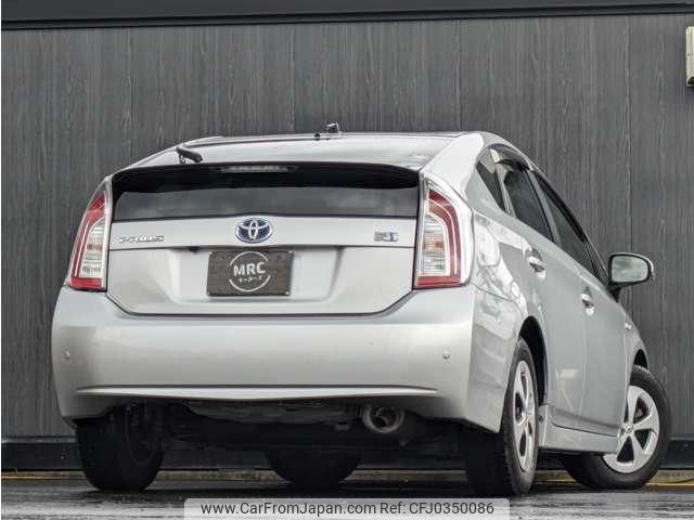 toyota prius 2013 quick_quick_DAA-ZVW30_ZVW30-1718486 image 2