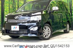 toyota voxy 2012 CFJ1542153