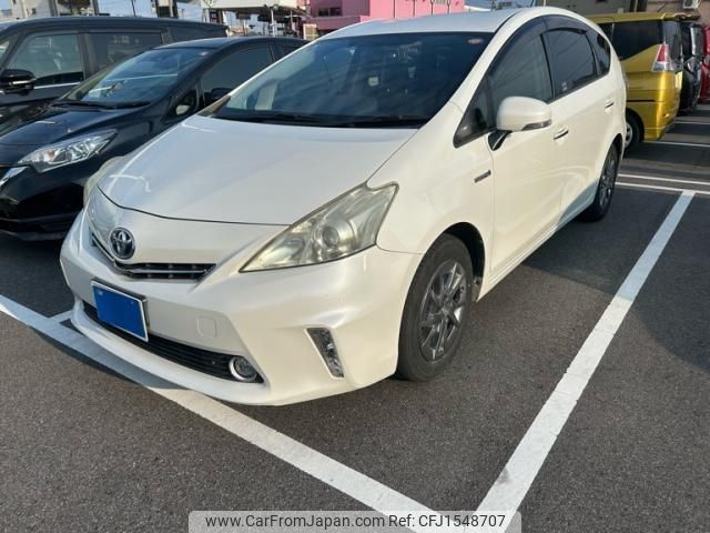 toyota prius-α 2013 CFJ1548707 image 1