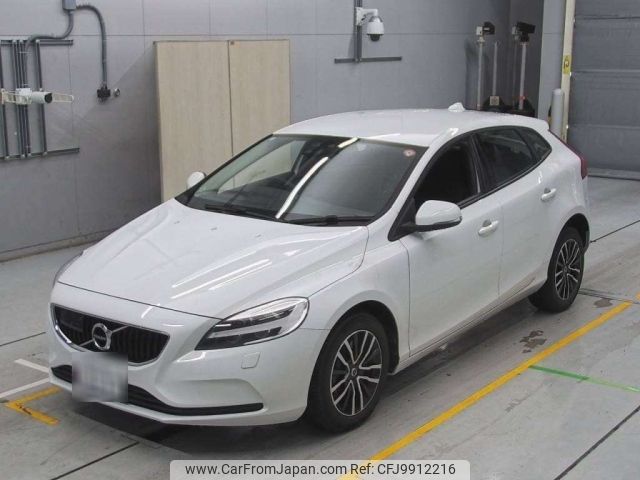 volvo v40 2018 -VOLVO 【岡山 301む3171】--Volvo V40 MB4154T-YV1MV2820J2511170---VOLVO 【岡山 301む3171】--Volvo V40 MB4154T-YV1MV2820J2511170- image 1