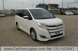 toyota noah 2020 CFJ1633047