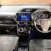 toyota voxy 2018 CFJ1643949 image 2