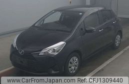 toyota vitz 2018 -TOYOTA--Vitz DBA-NSP130--NSP130-4000701---TOYOTA--Vitz DBA-NSP130--NSP130-4000701-