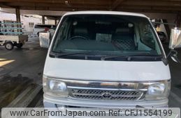 toyota regiusace-van 2002 CFJ1554199