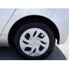 toyota aqua 2023 -TOYOTA--AQUA 6AA-MXPK11--MXPK11-2113048---TOYOTA--AQUA 6AA-MXPK11--MXPK11-2113048- image 30