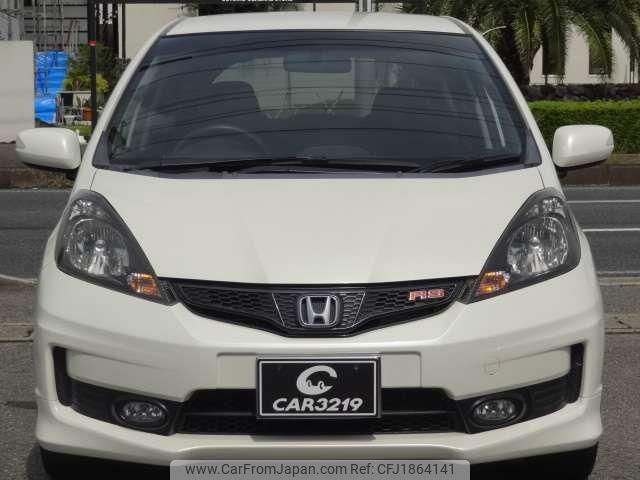 honda fit 2011 CFJ1864141 image 2