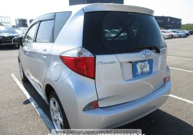 toyota ractis 2013 CFJ1690659 image 2