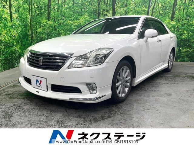 toyota crown 2011 CFJ1818109 image 1