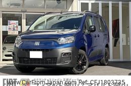 fiat fiat-doblo 2023 CFJ1803735