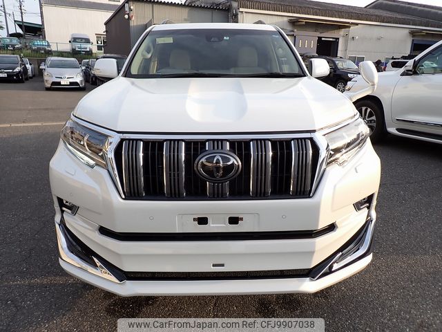 toyota land-cruiser-prado 2019 24433107 image 2