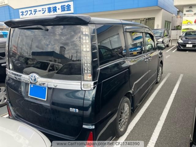 toyota voxy 2016 CFJ1740390 image 2