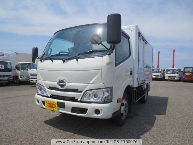 hino dutro 2019 GOO_NET_EXCHANGE_1161178A30250515W001 image 1